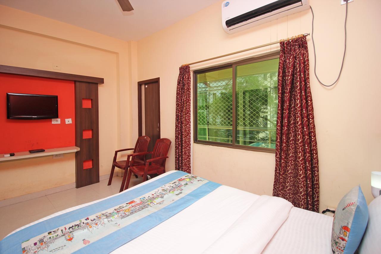 Oyo 7680 Park Lagoon Hotel Puri Eksteriør billede